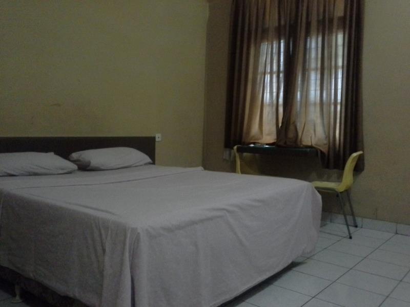 בנדונג Hotel Sriwijaya מראה חיצוני תמונה
